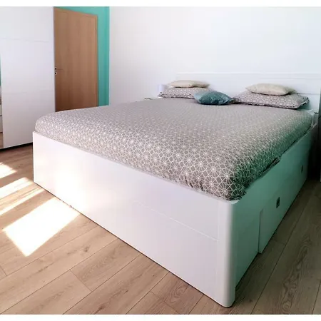 Apartment Rozika Primosten